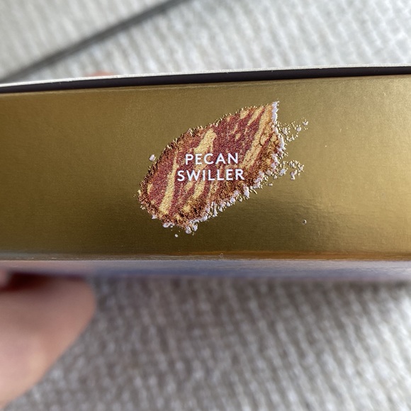 Fenty Beauty by Rihanna Bronze Shimmer Powder - Picture 6 of 8